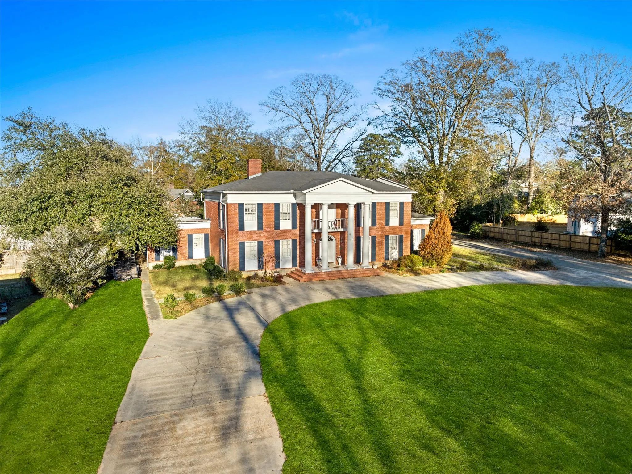 1004 Hickory Ave