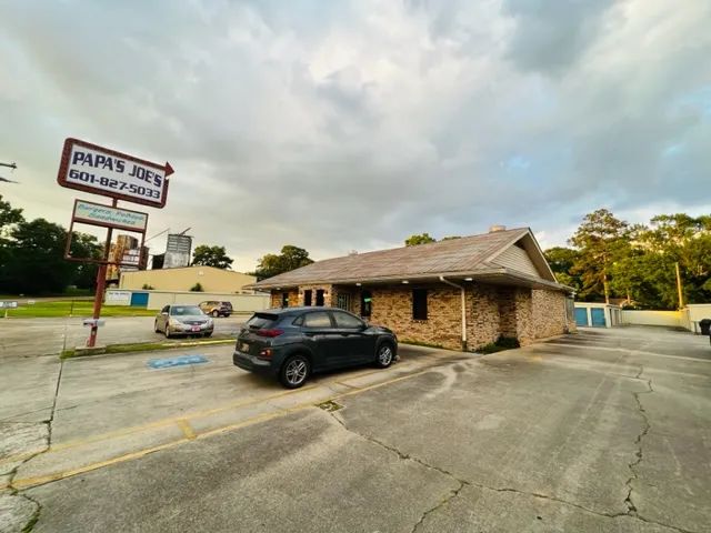 Established Restaurant in Tylertown, MS 