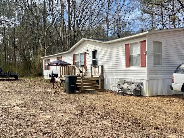 Mobile home and 8 acres North Pike School District 