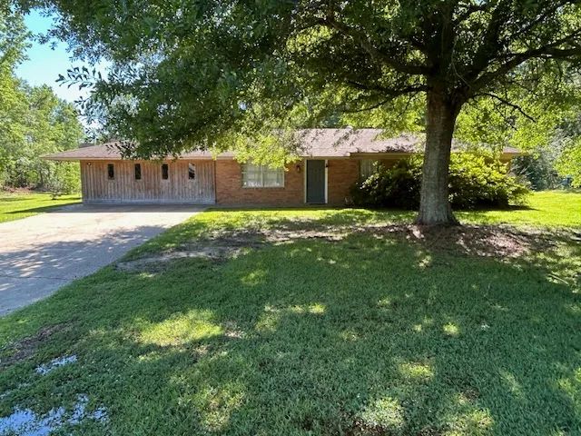 1119 Willis Cotton Rd | Summit, MS