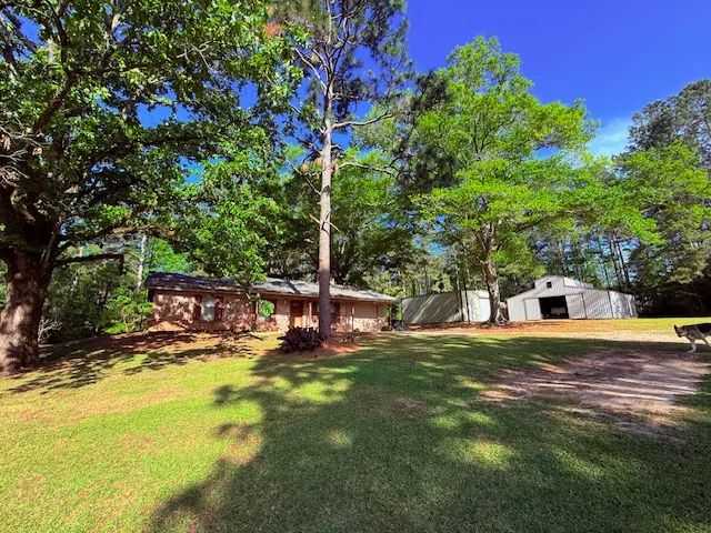 Home on 3.9 Acres| Oral Church Road| Tylertown| MS 