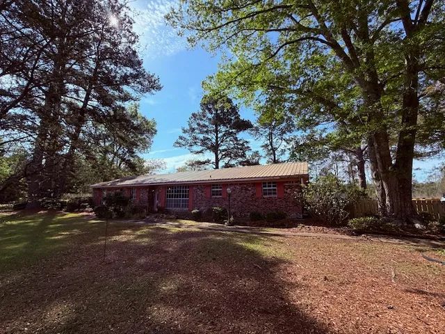 Home on 1 Acre | Tylertown, MS