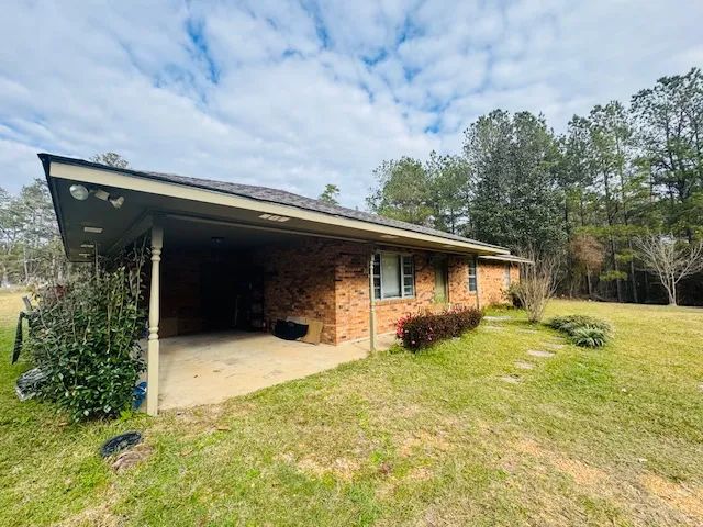 Nice Mostly Remodeled Home on 2.3 Acres/ NPSD/ Fortenberry Circle/ McComb 