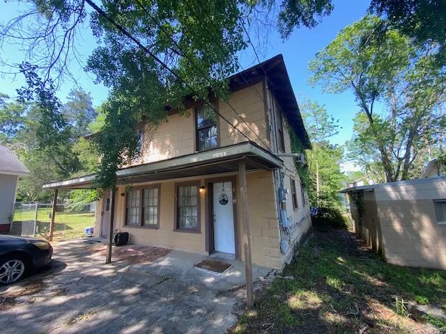806 Brine Ave McComb, Ms 39648